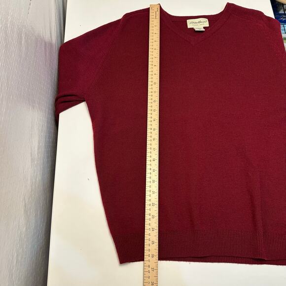 Vintage Eddie Bauer Mens M Wool Sweater V-neck Red Made in Australia Preppy - Picture 5 of 7